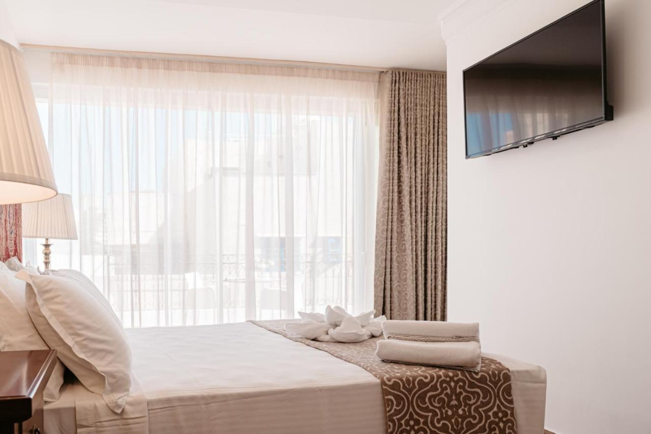 Hotell Palazzo Violetta 4*